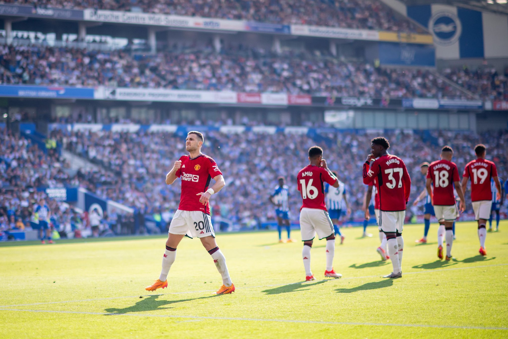 保守的米兰 保守的米兰